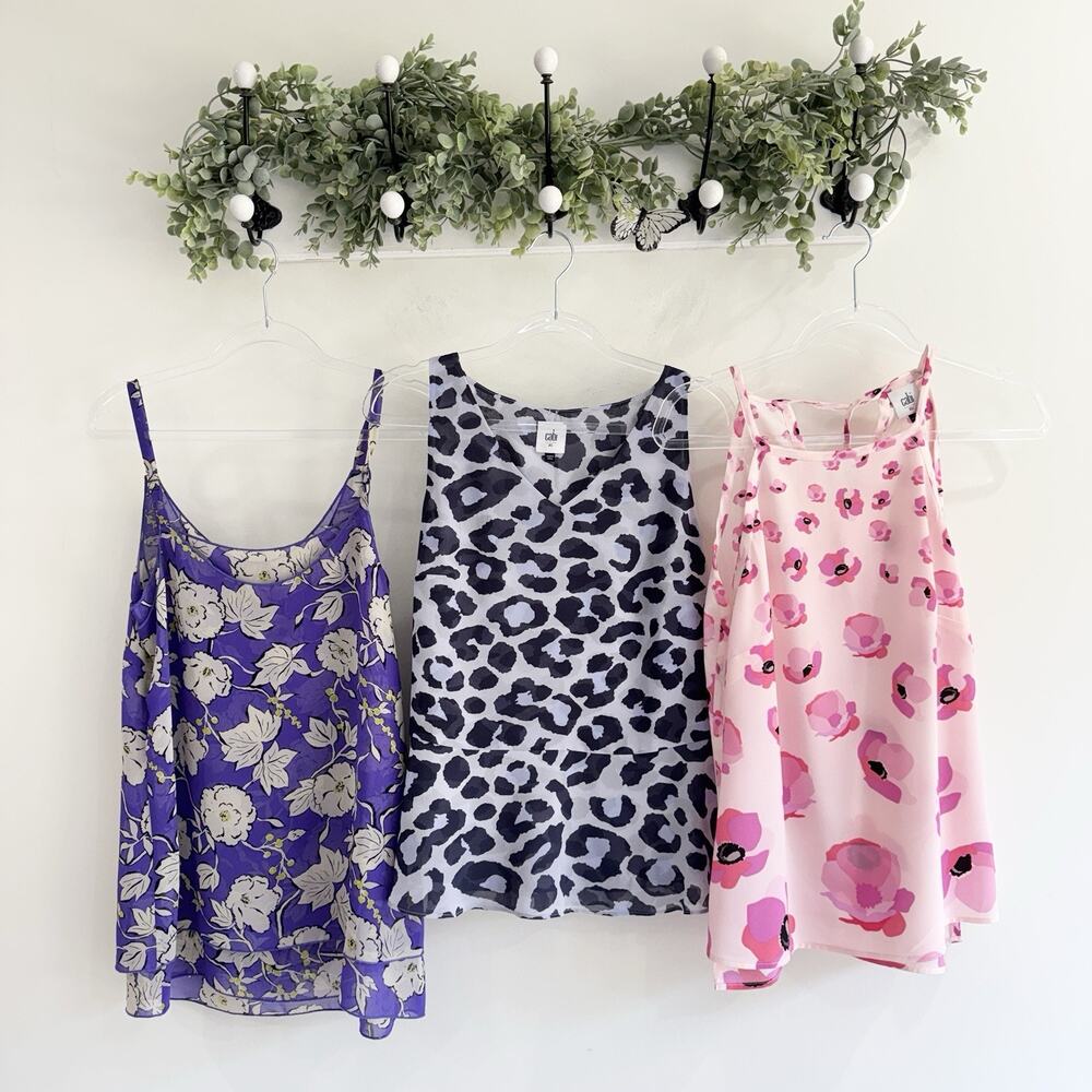 CAbi Bundle Of 3 Floral Cheetah Sleeveless Tops XS DG